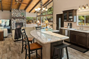 Desert Design with Hot tub and Creek Access for Family